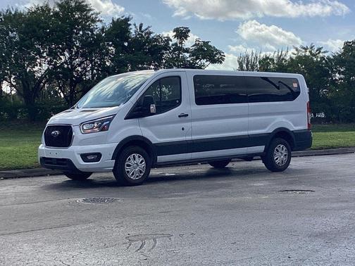 2023 Ford Transit Connect XLT