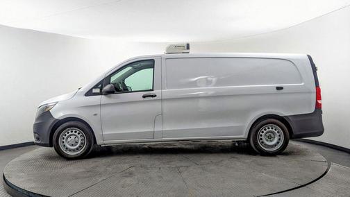 2020 Mercedes-Benz Metris Base