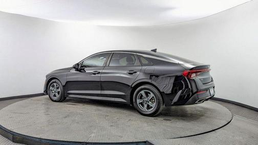 2021 Kia K5 LX