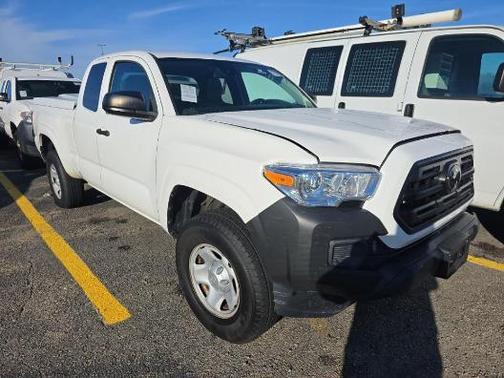 2019 Toyota Tacoma SR