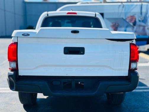 2019 Toyota Tacoma SR