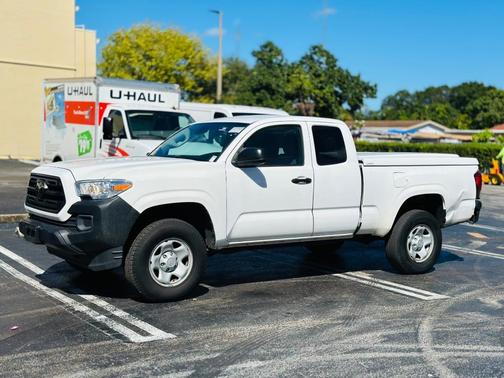 2019 Toyota Tacoma SR