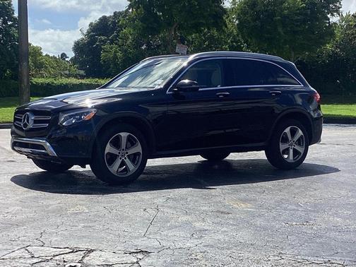 2018 Mercedes-Benz GLC 300 Base
