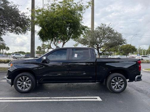 2024 Chevrolet Silverado 1500 LT