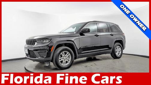2023 Jeep Grand Cherokee Laredo