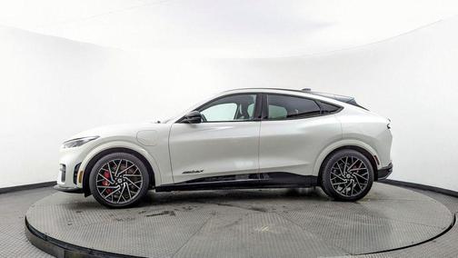 2022 Ford Mustang Mach-E GT