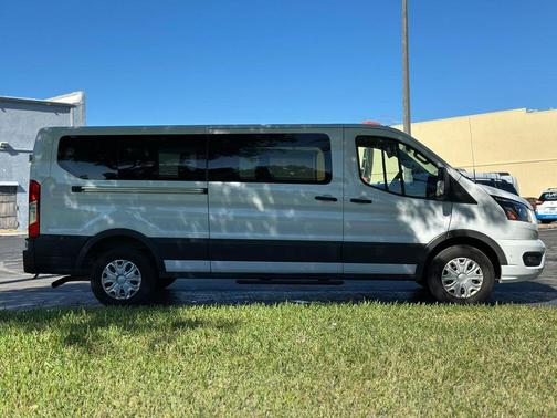 2023 Ford Transit Connect XLT