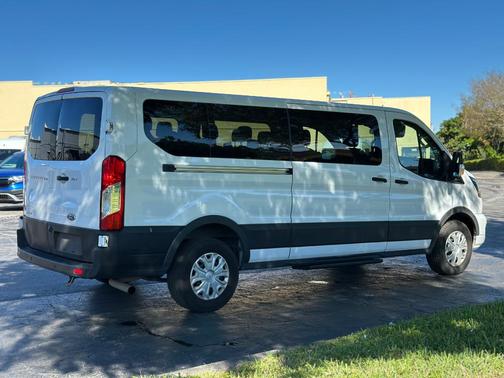 2023 Ford Transit Connect XLT