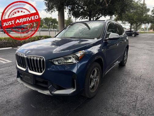 Phytonic Blue Metallic 2023 BMW X1 xDrive28i