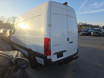 2025 Mercedes-Benz Sprinter 2500 ROOF 4-CYL