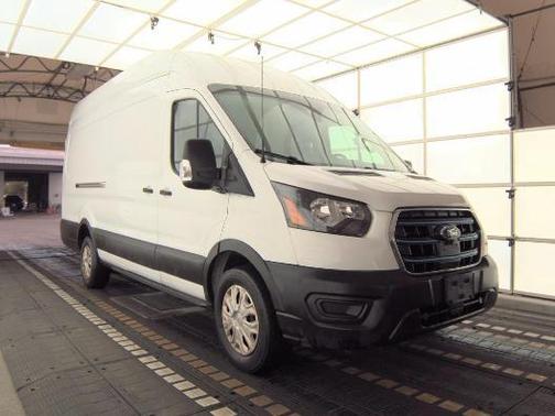 2022 Ford E-Transit Base