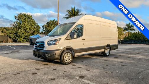 2022 Ford E-Transit Base