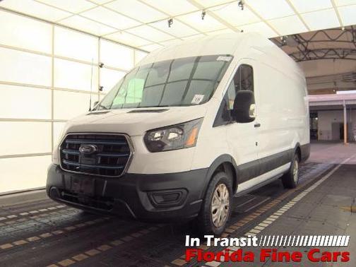 2022 Ford E-Transit Base