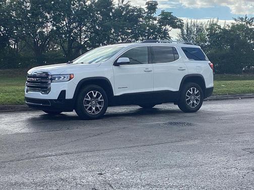2020 GMC Acadia SLT