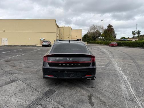 2023 Hyundai SONATA SEL