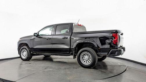 2024 Chevrolet Colorado WT