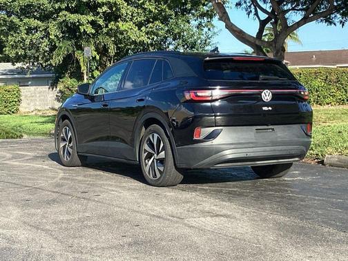 2023 Volkswagen ID.4 Pro