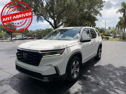 2023 Honda Pilot EX-L 8-Passenger