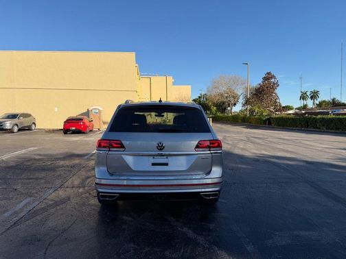 2022 Volkswagen Atlas 3.6L SEL Premium R-Line