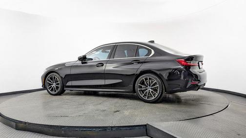 2020 BMW 330 i