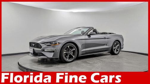 2022 Ford Mustang EcoBoost