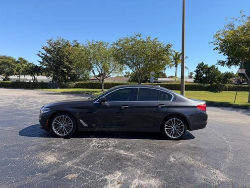 2018 BMW 540 i