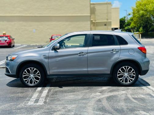 2019 Mitsubishi Outlander Sport ES