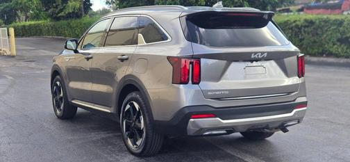 2025 Kia Sorento Hybrid EX