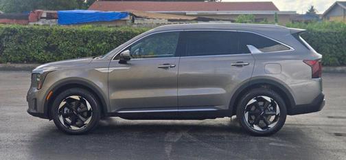 2025 Kia Sorento Hybrid EX