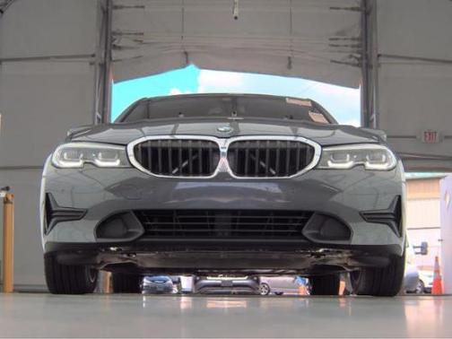 2020 BMW 330 i