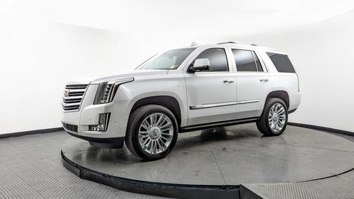2017 Cadillac Escalade Platinum