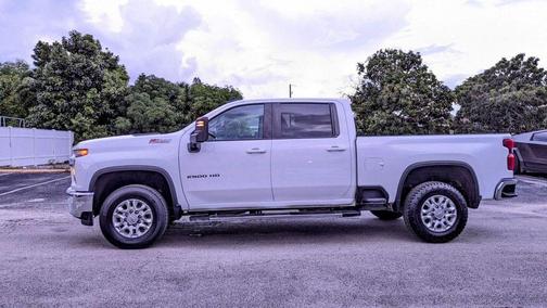 2023 Chevrolet Silverado 2500 LT