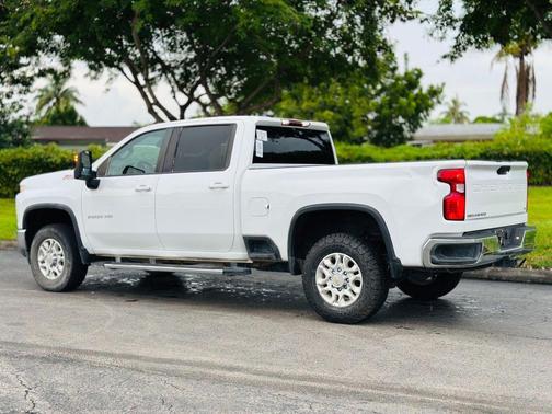2023 Chevrolet Silverado 2500 LT
