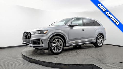 2022 Audi Q7 55 Premium Plus