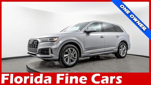 2022 Audi Q7 55 Premium Plus
