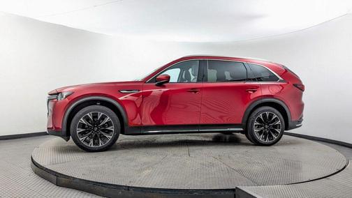 2024 Mazda CX-90 PHEV Premium Plus