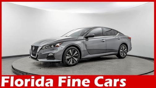 2022 Nissan Altima 2.5 SV