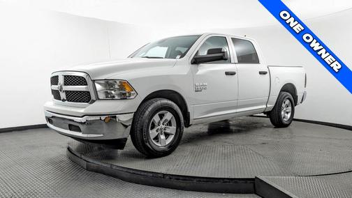 Bright White Clearcoat 2023 RAM 1500 Classic SLT