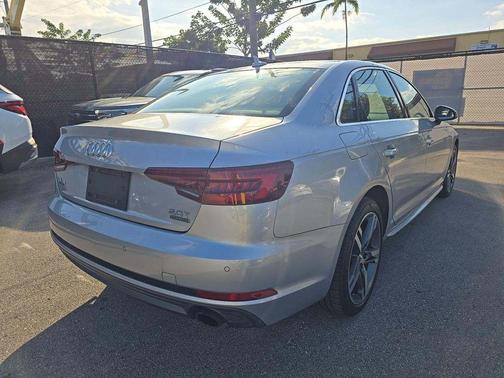 2018 Audi A4 2.0T Premium Plus