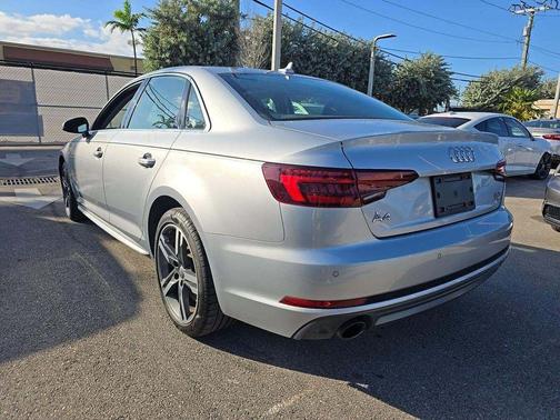 2018 Audi A4 2.0T Premium Plus