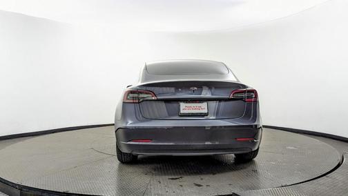 2022 Tesla Model 3 Base