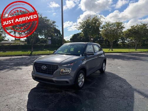 2021 Hyundai VENUE SE