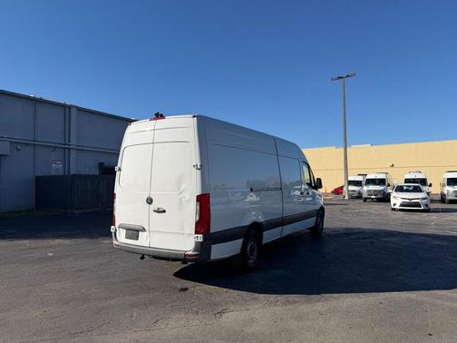 2022 Mercedes-Benz Sprinter 2500 HIGH ROOF 170