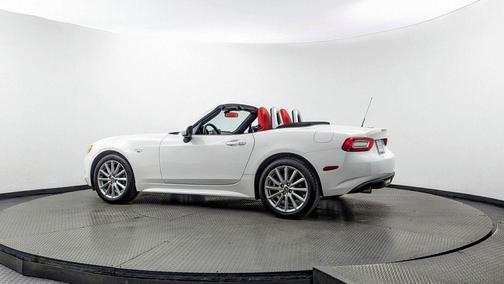 2018 FIAT 124 Spider Lusso