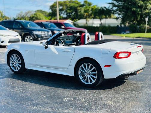 2018 FIAT 124 Spider Lusso