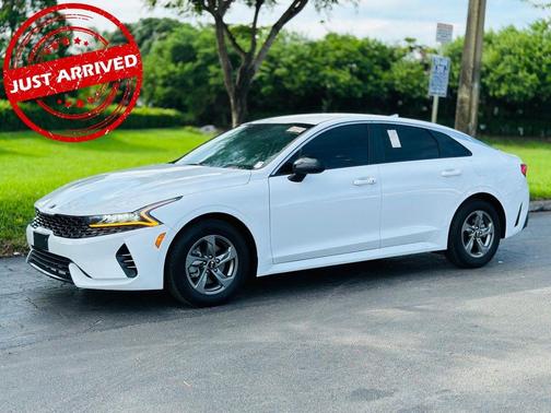 2021 Kia K5 LXS