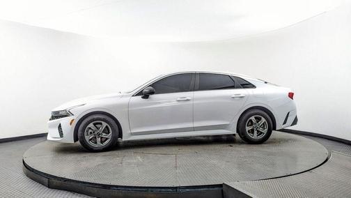2021 Kia K5 LXS
