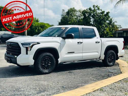 2025 Toyota Tundra SR5