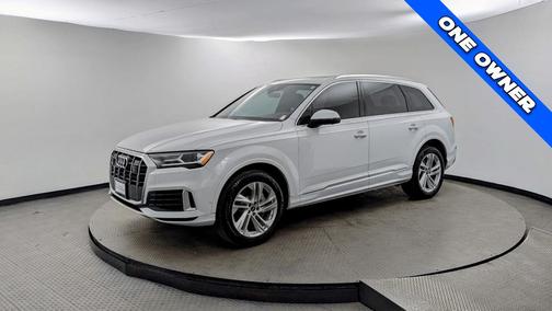 2022 Audi Q7 55 Premium Plus