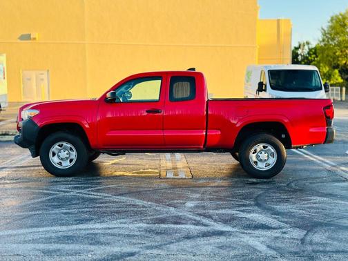 2021 Toyota Tacoma SR